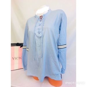 Victoria Secret Lace up long sleeve campus tee
XS